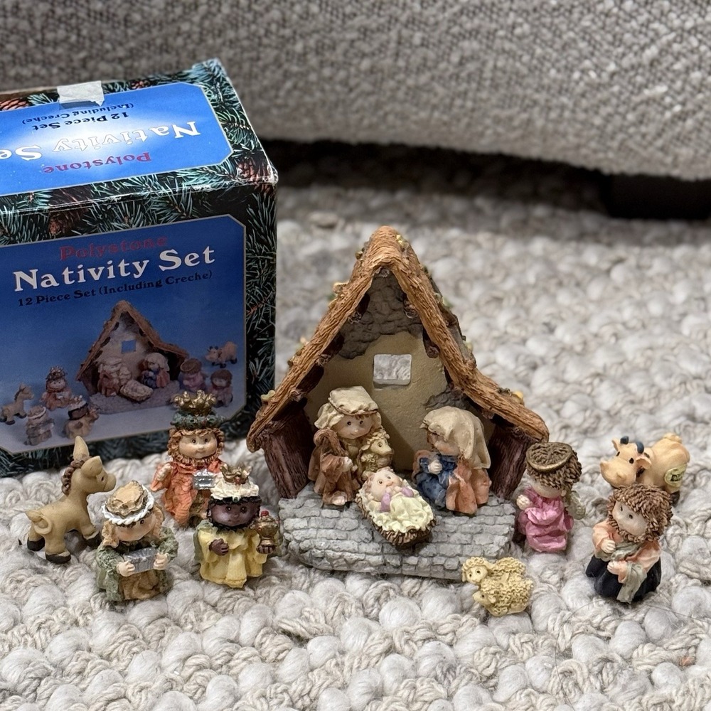 Vintage Polystone  12 Piece Nativity Set Including Creche Christmas GiftCO